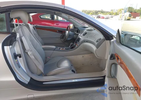 2005 Mercedes-Benz Sl 500 z USA, uszkodzony, nr VIN WDBSK75F45F086991